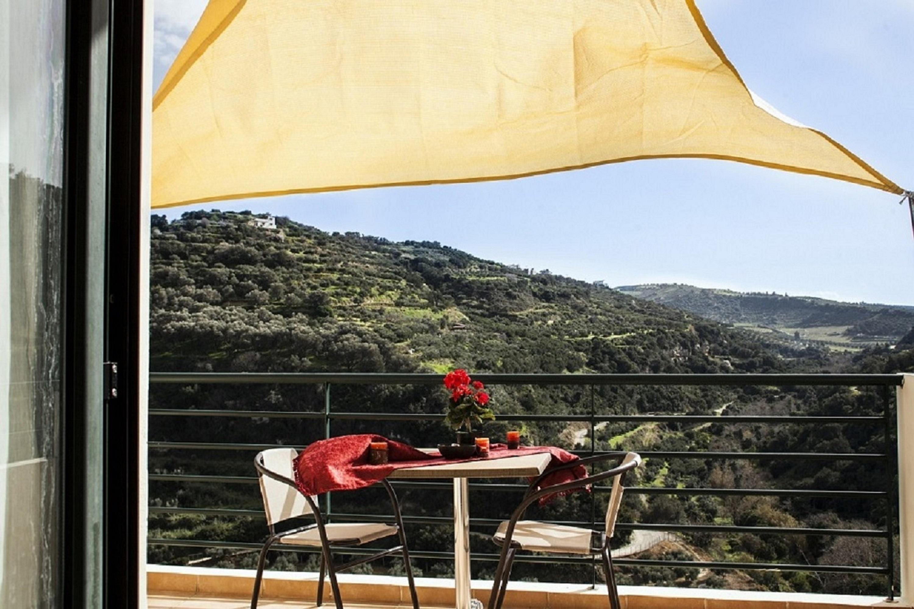 Estate Kares Apart otel Tílisos Dış mekan fotoğraf