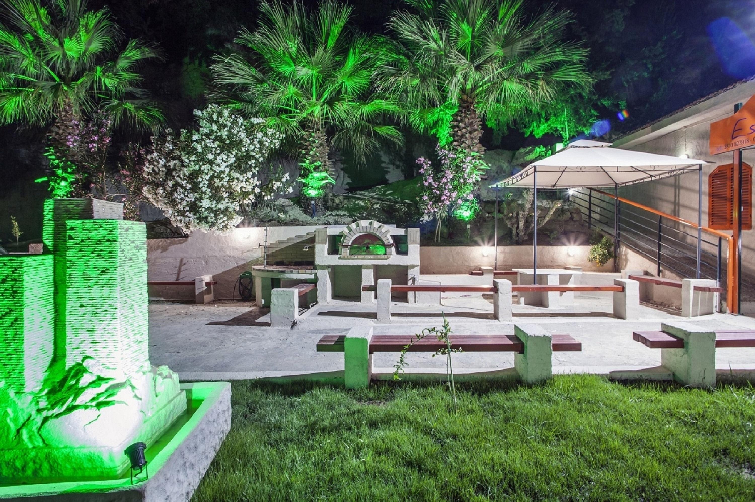 Estate Kares Apart otel Tílisos Dış mekan fotoğraf